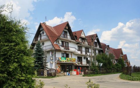 D.W. Harnaś I — noclegi Ząb, Ząb noclegi