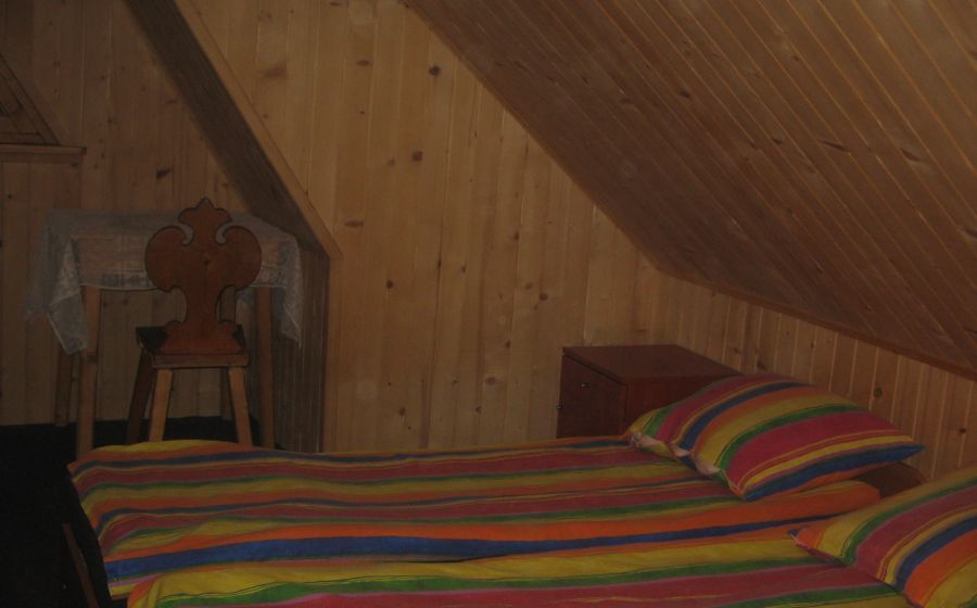 POKOJE GOŚCINNE U PARÓW — noclegi Małe Ciche, Małe Ciche noclegi